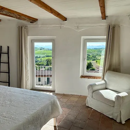 Casa Mira - Monferratohome Feriehus Montemagno (Piedmont)